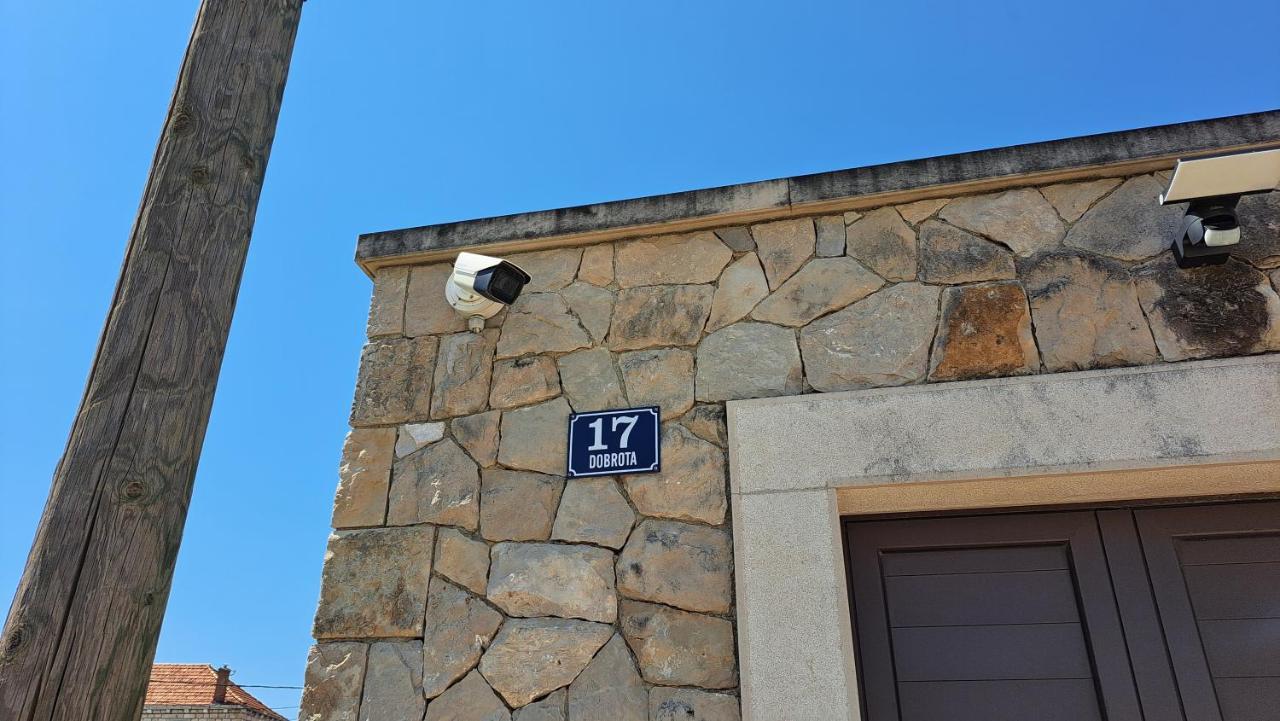 Dubrovnik Airport Apartment Tea Durovici エクステリア 写真